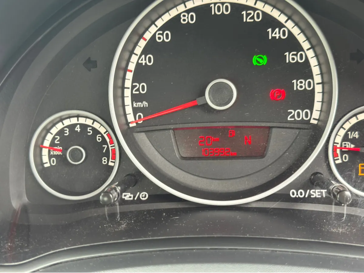Volkswagen up! Auto - Image 4