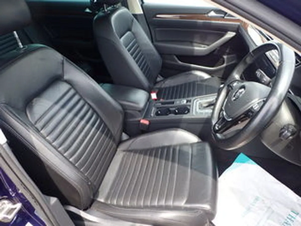 Volkswagen Passat HIGHLINE VIRTUAL DASH 2.0 DIESEL - Image 3