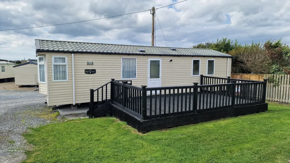 Mobile Home on Site in Lahinch - Image 1