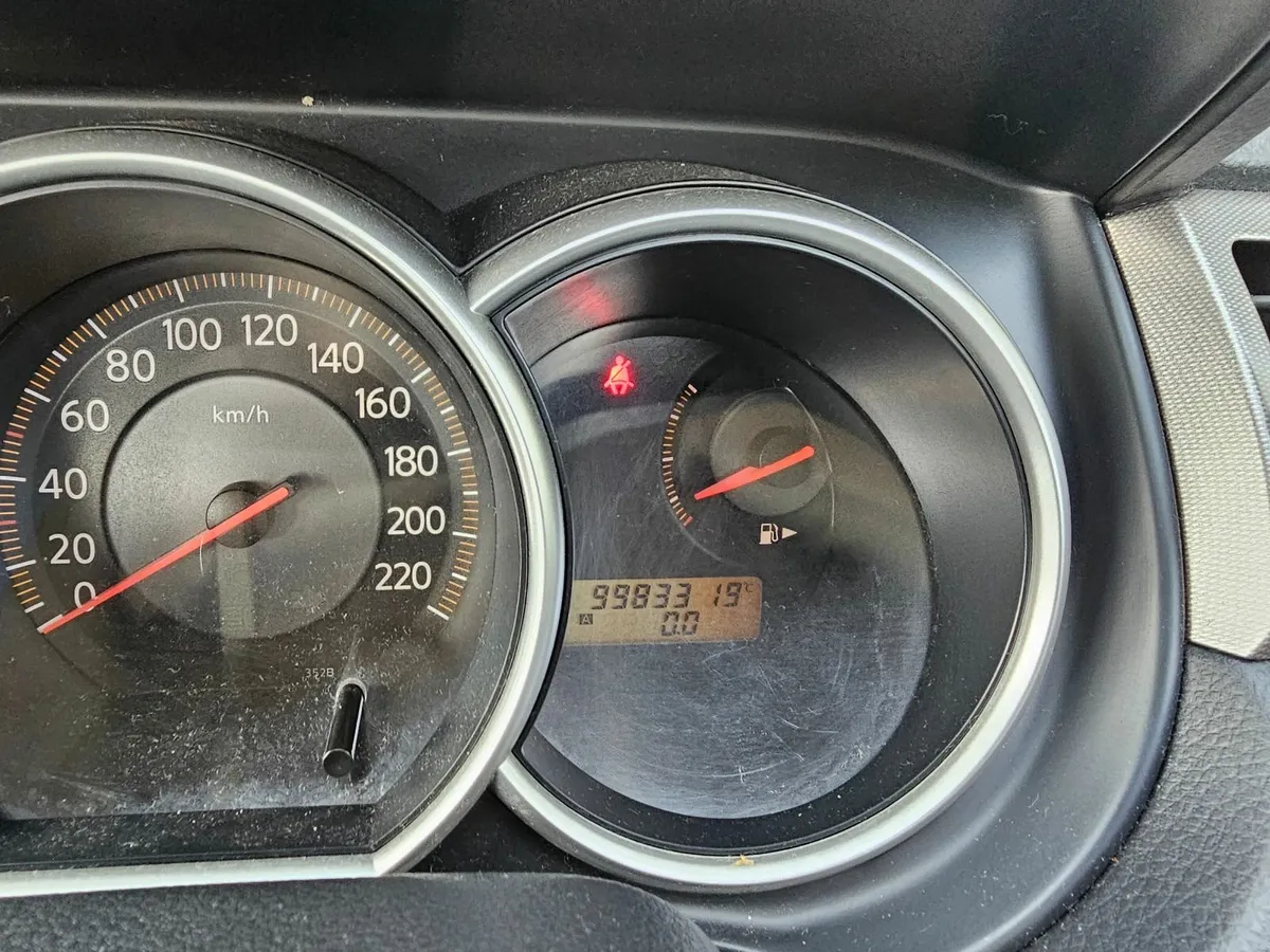 Nissan Tiida 2009  low klms - Image 2