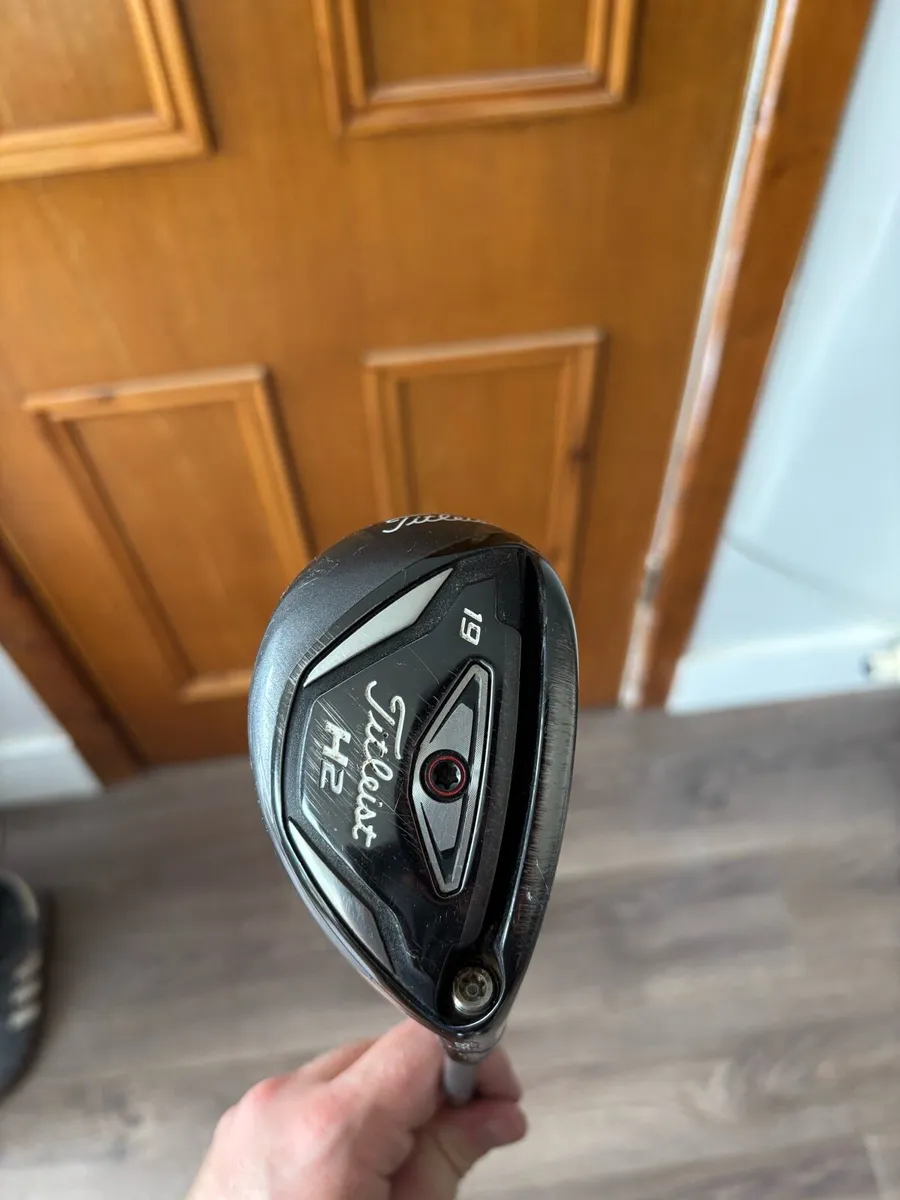 Titleist 816 Hybrid - Image 1