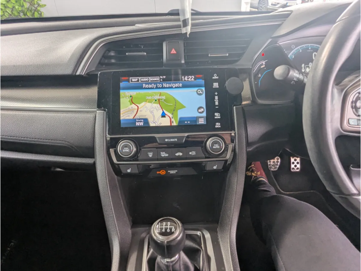 Honda Civic Honda Civic 5DR 1.0 Premium - Image 4