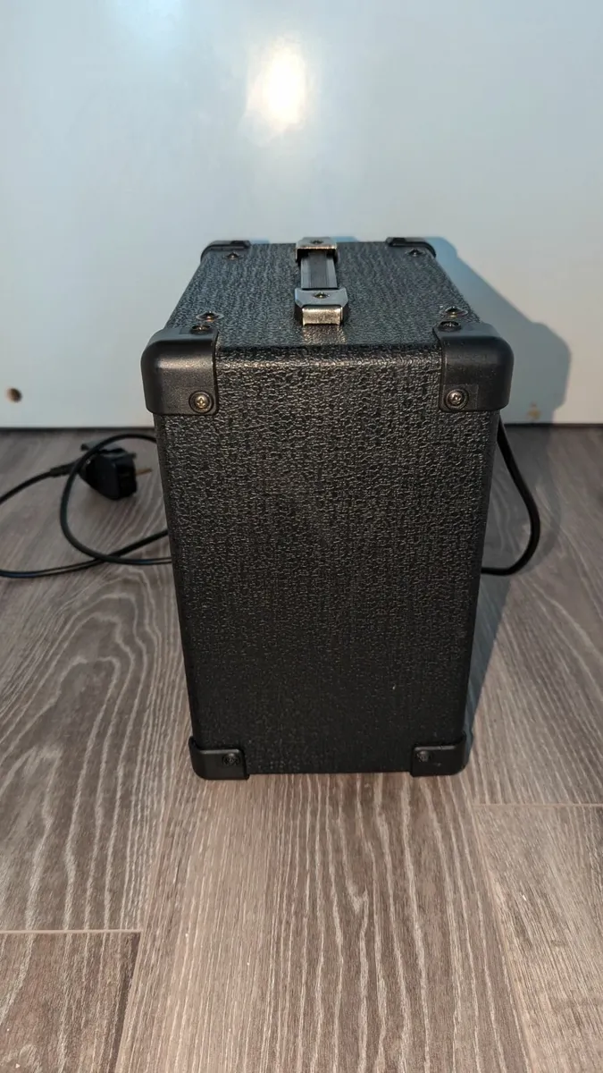 Bass Guitar Amplifier - Image 3