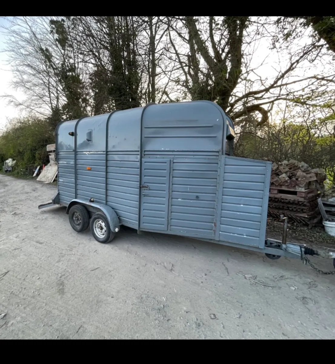 Rice horse box’s - Image 1