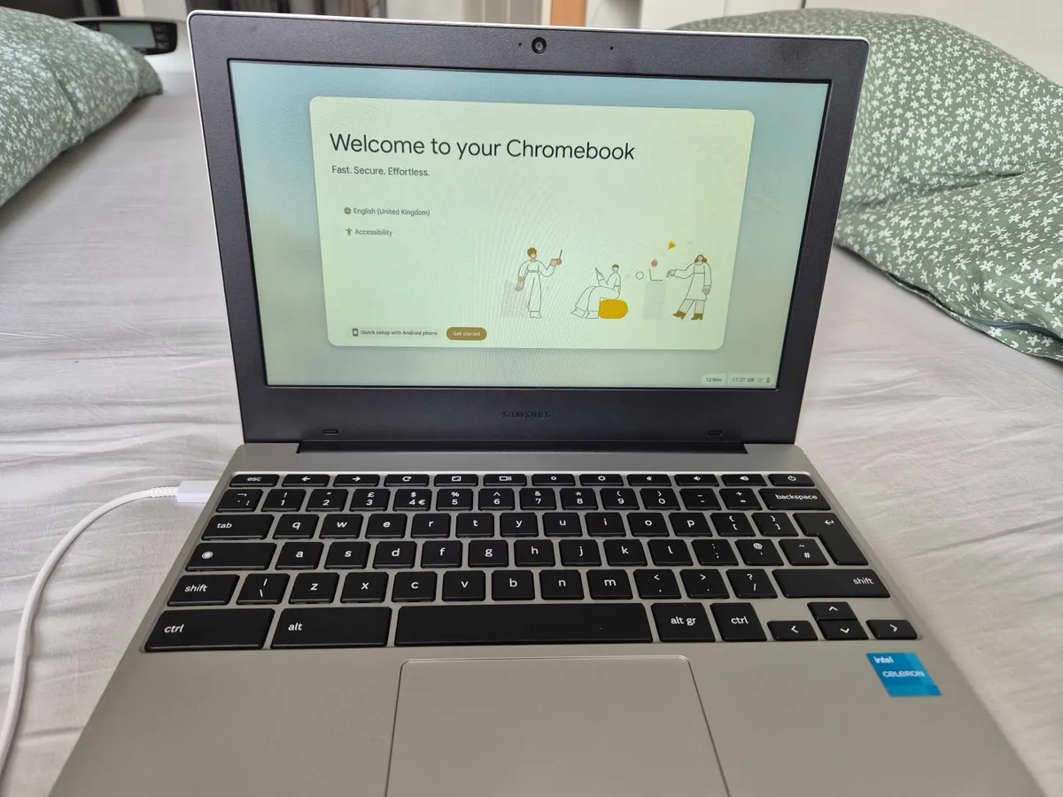 Samsung Galaxy  chromebook Go - Image 1