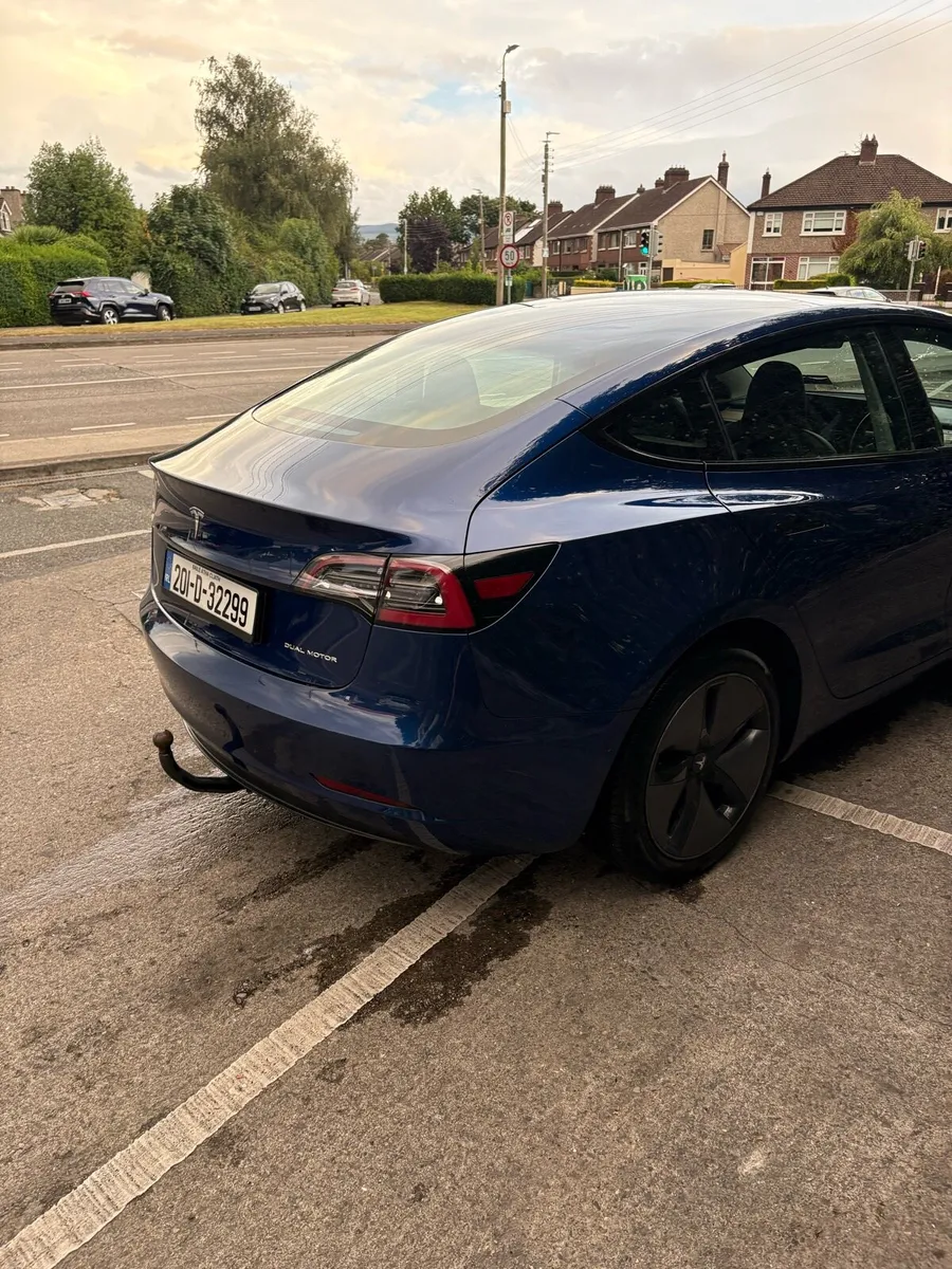 Tesla model 3 dual motor - Image 4