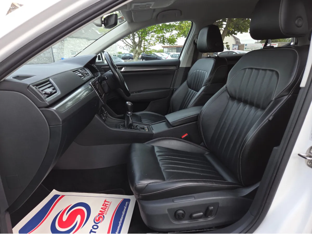 Skoda Superb STYLE 2.0 TDI 150HP 4DR - Image 3