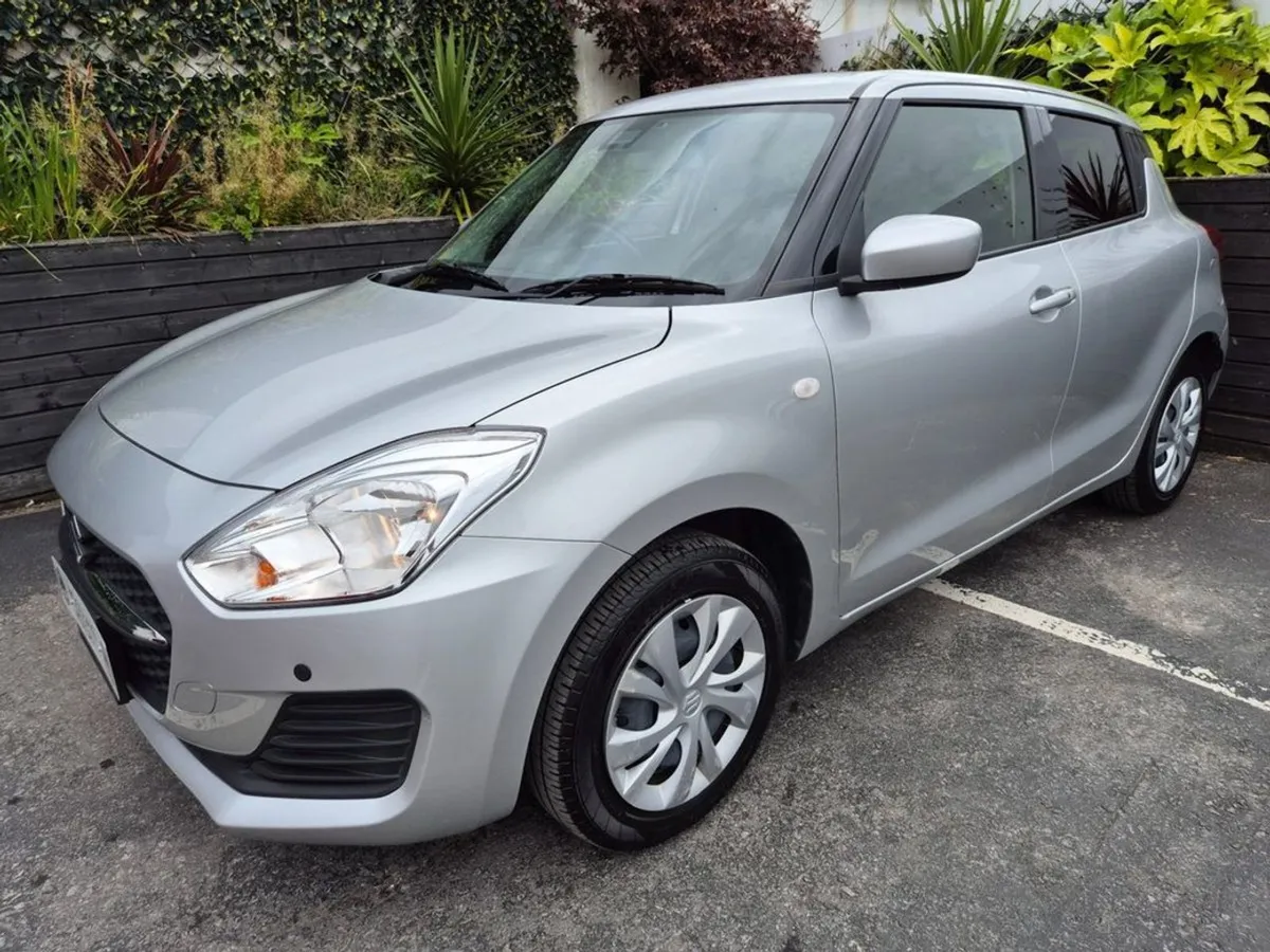 Suzuki Swift 1.25 Petrol Auto / XG Spec / Tax  190 - Image 2