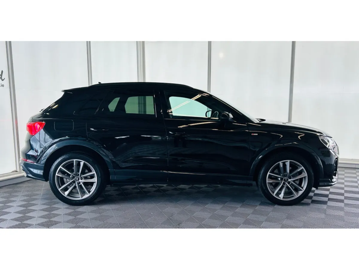 Audi Q3 S LINE BLCK 45 TFSI E EDITION BLACK - Image 2
