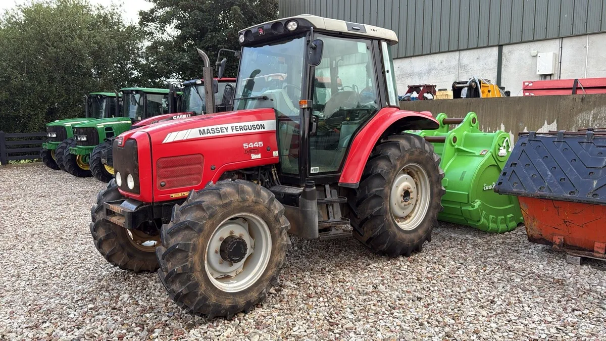Massey Ferguson 5445 - Image 2