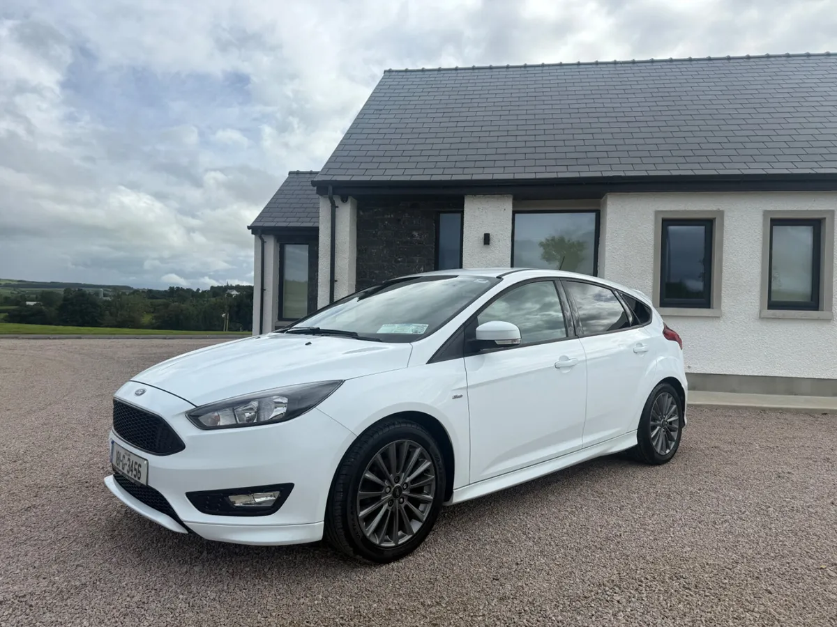 181 Ford Focus ST Line - Image 1