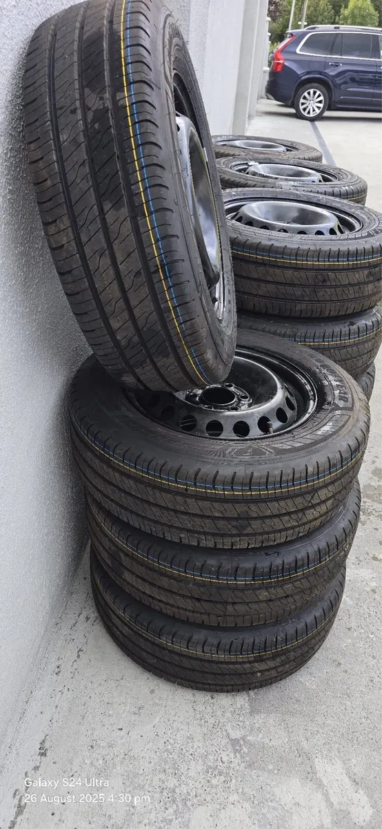 Goodyear 215/65R/16C - Image 2
