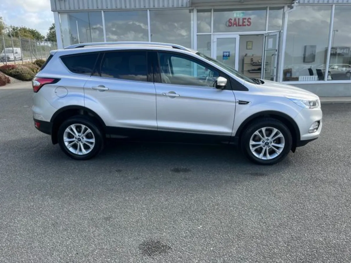Ford Kuga Titanium1.5tdci 120PS FWD 4S 4 - Image 2