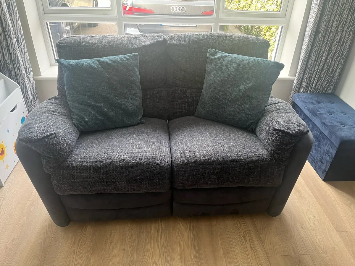 2 seater recliner sofa - Image 1
