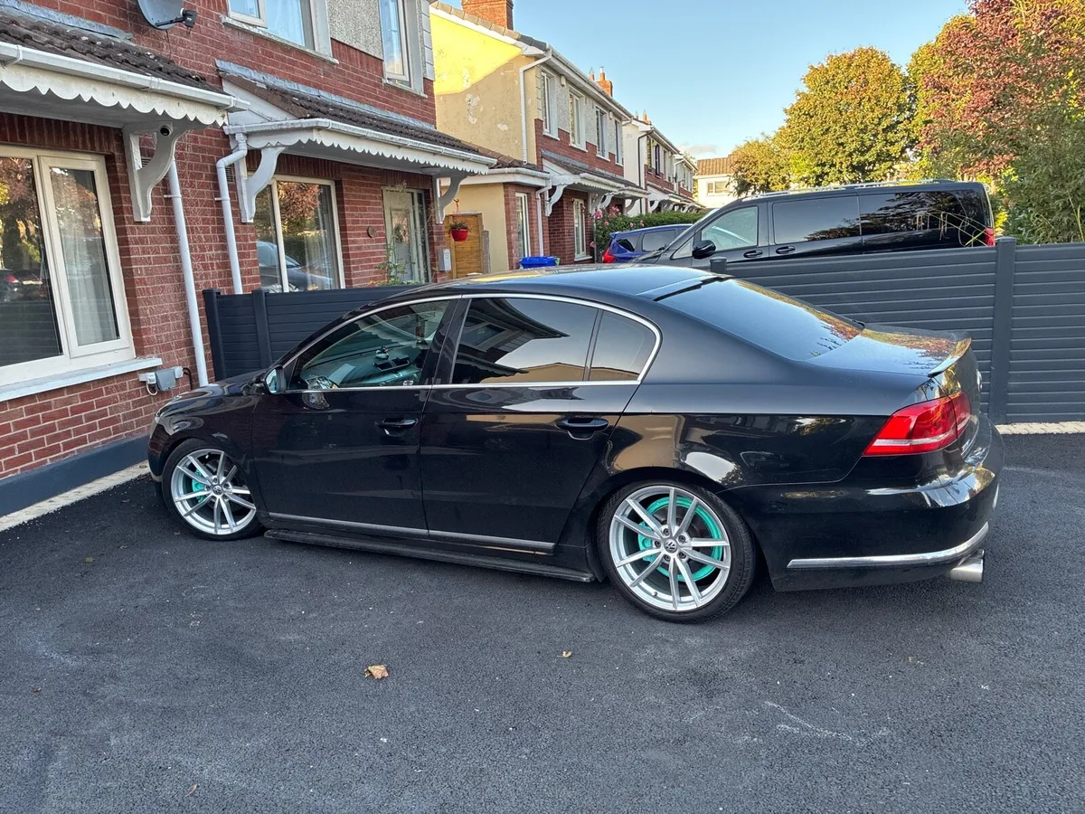 B7 Passat - Image 1