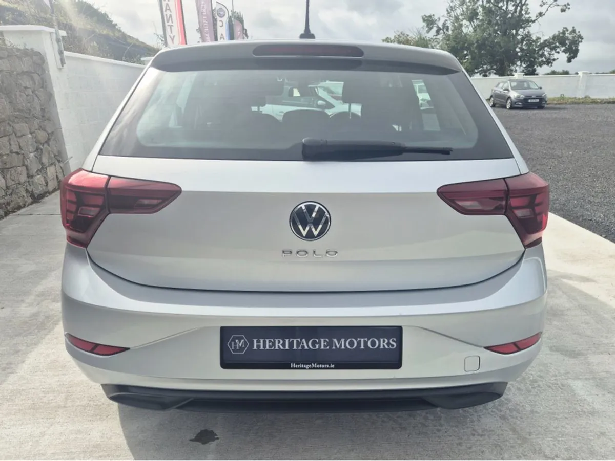 Volkswagen Polo 1.0 MPI Manual 5speed 80hp 5DR - Image 4