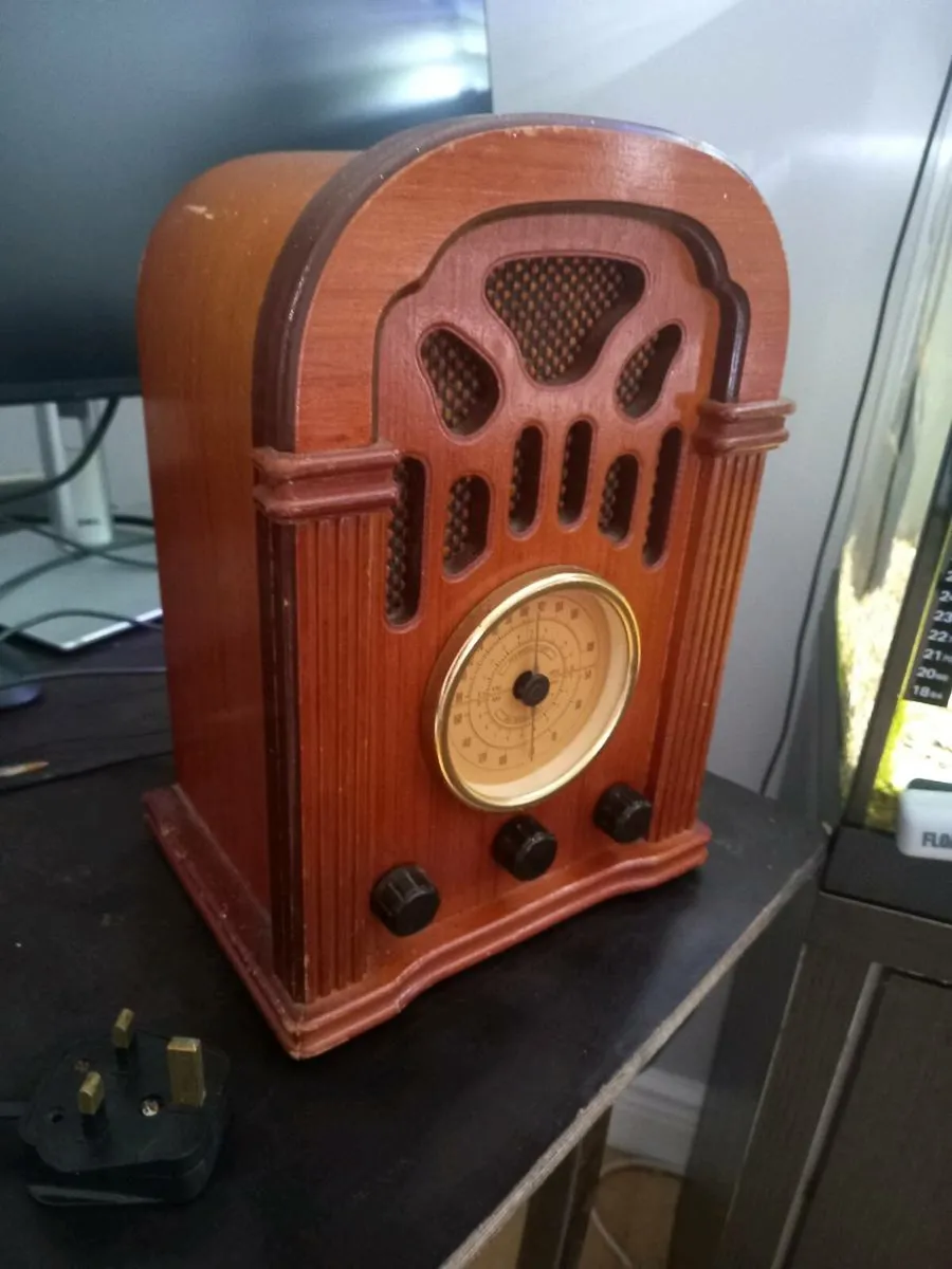 Vintage style Radio - Image 4