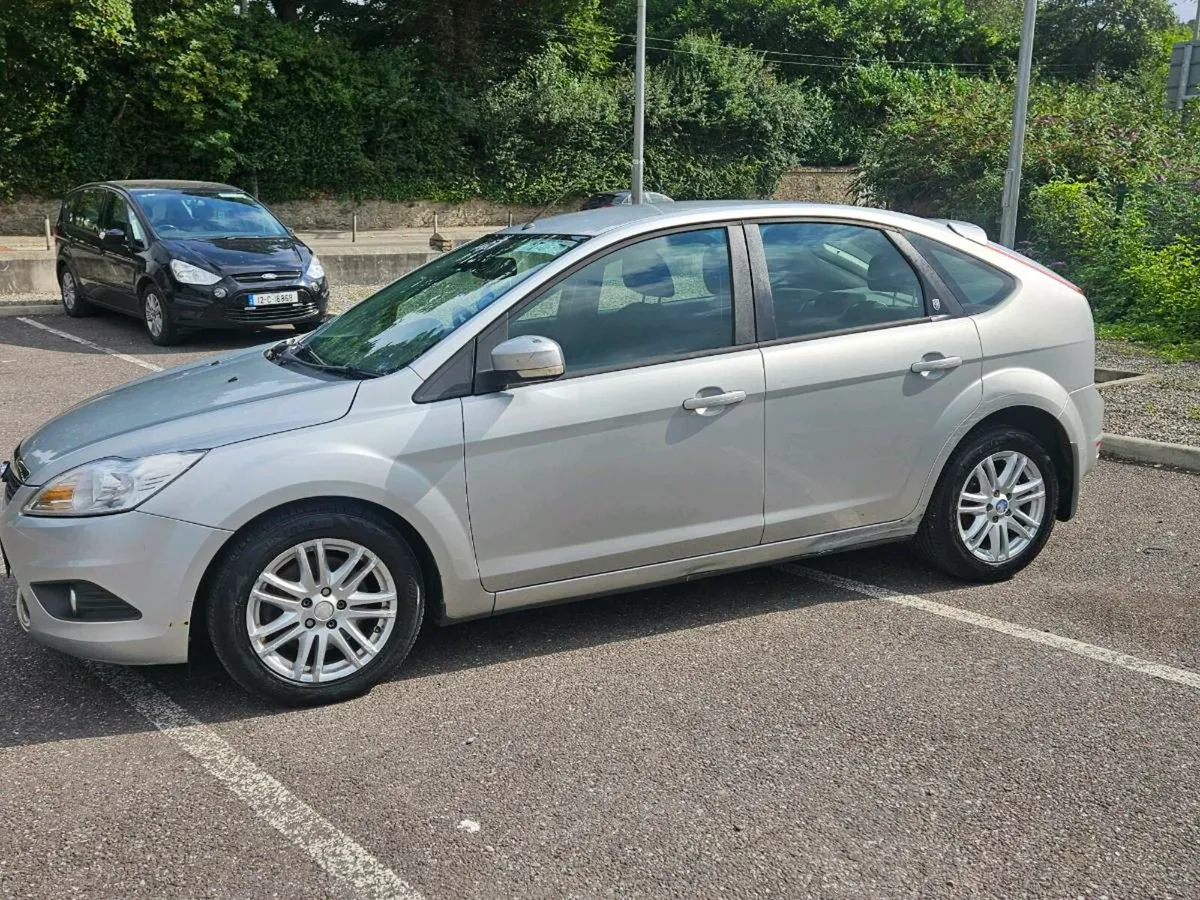 2009 ford focus - Image 4