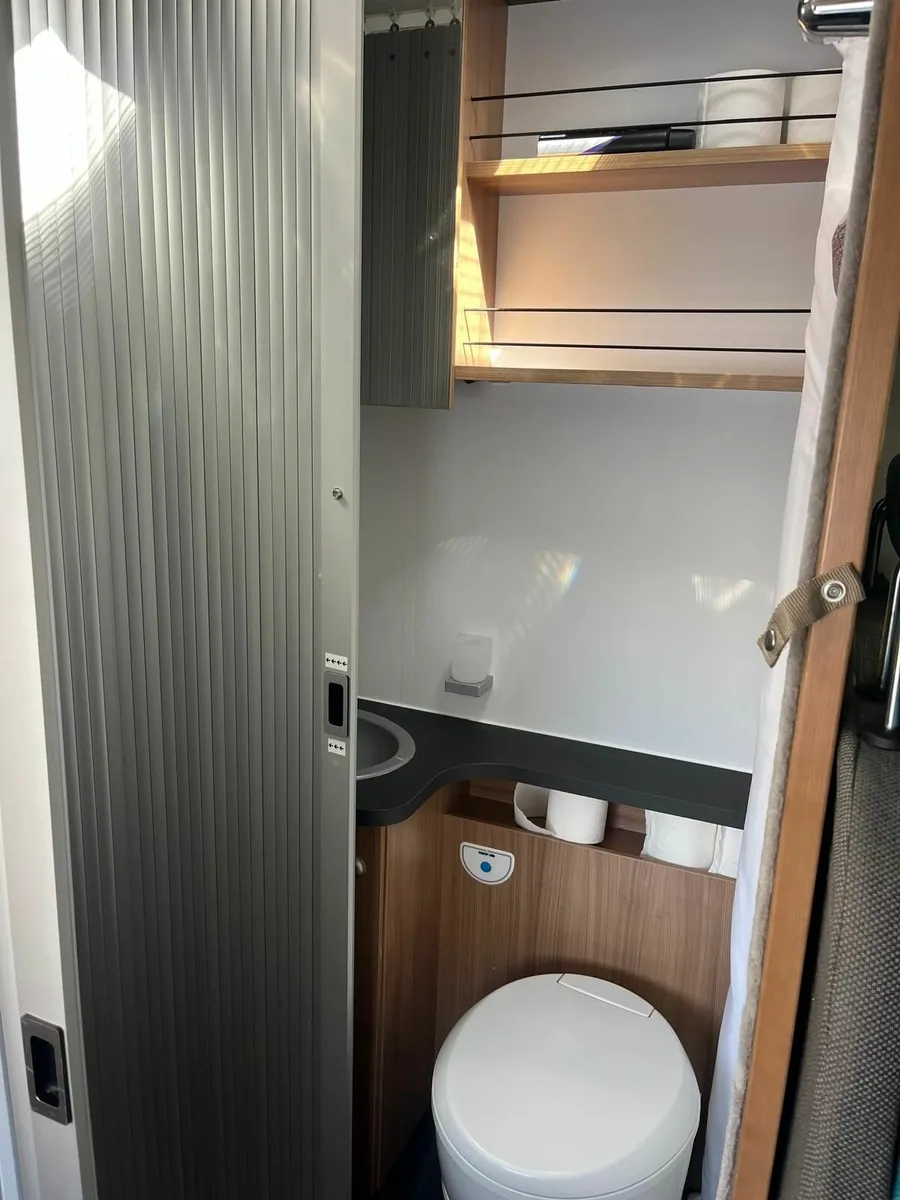 2020 Adria, Sun-living S70SL. LHD. - Image 4