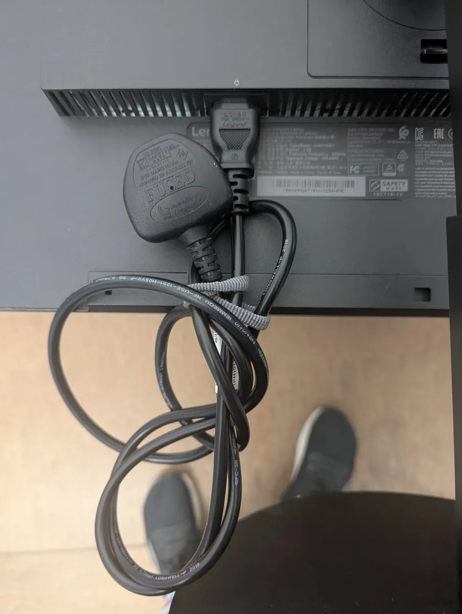 IT equipment - multiple - Image 4