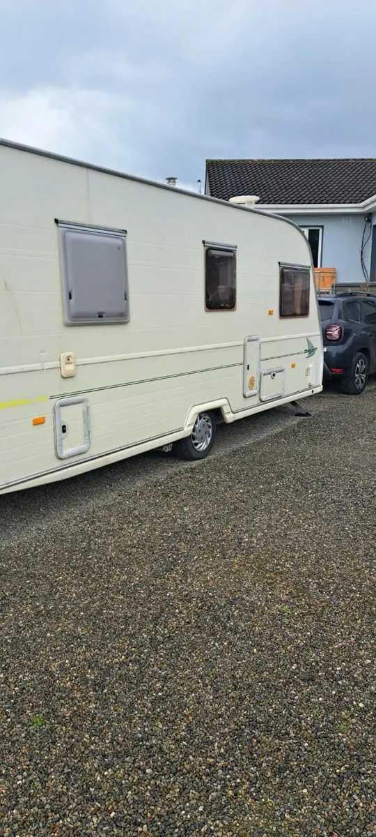 Caravan - Image 1