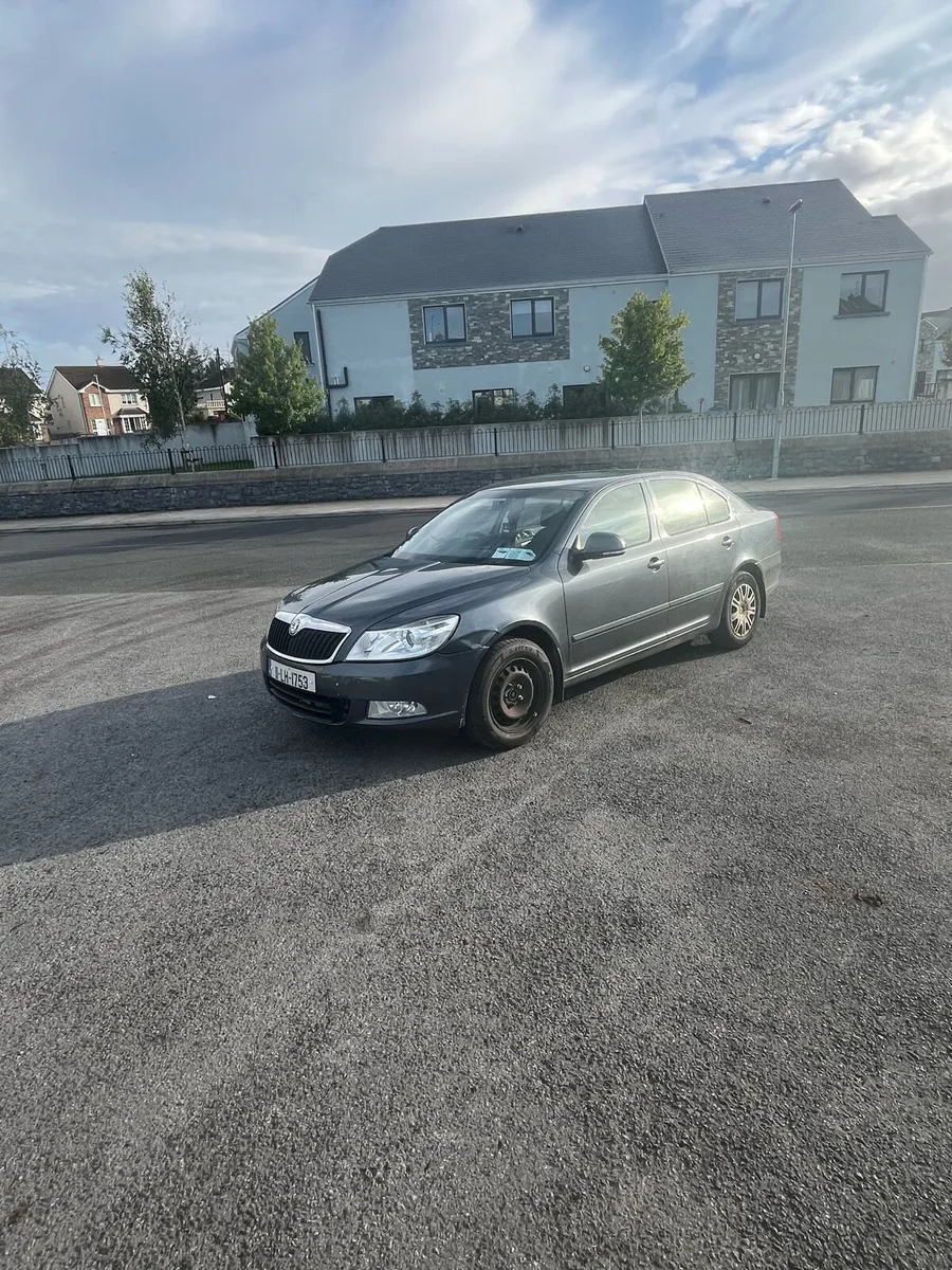 2011skoda 1.6 diesel - Image 2