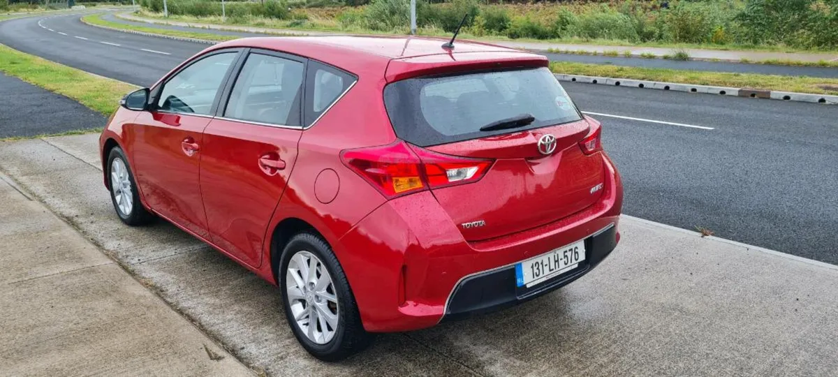 Toyota auris 1.4 diesel - Image 4