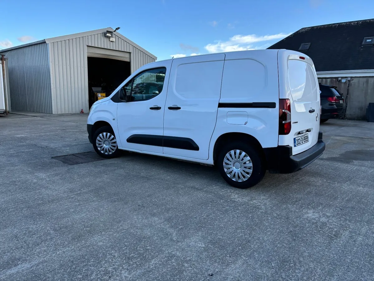 Great Value... Opel Combo... 1.5 Turbo Diesel... - Image 3