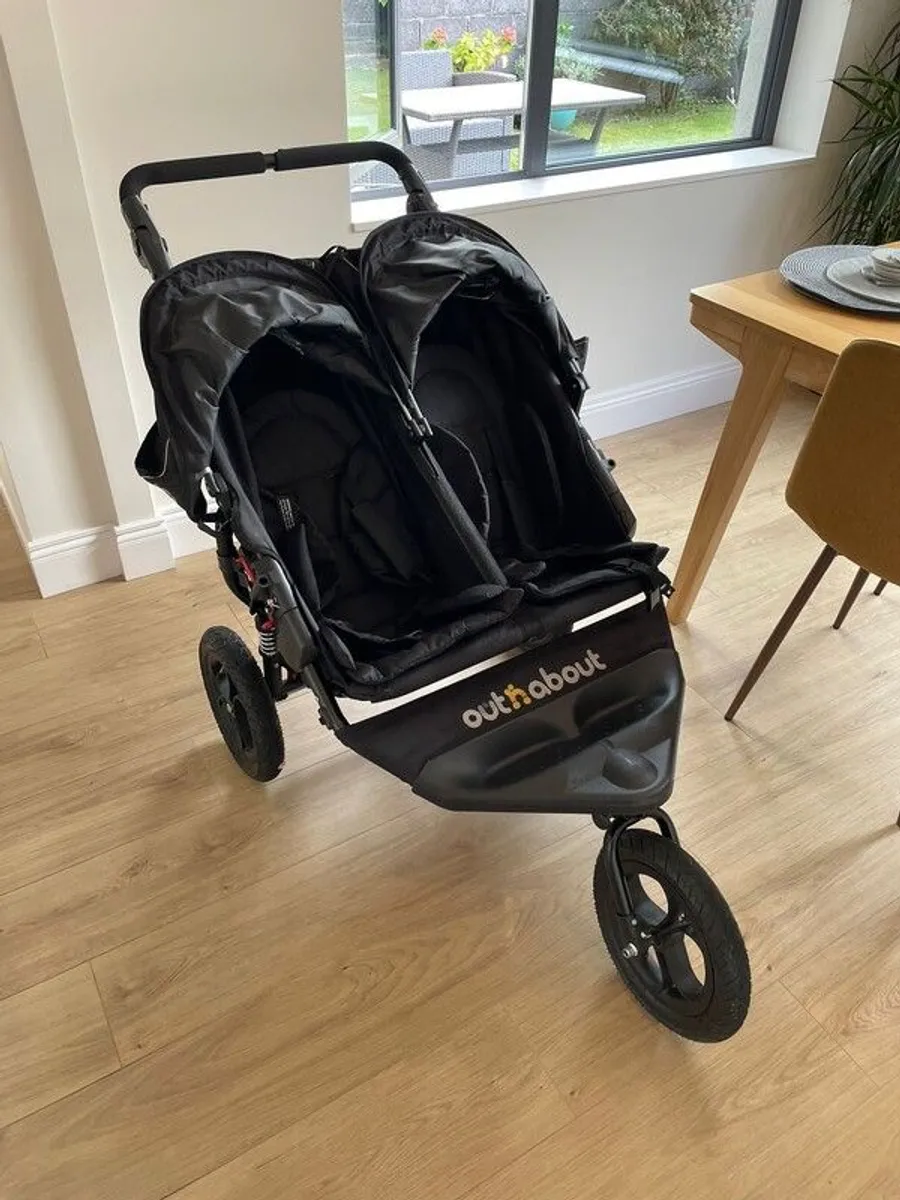 Out 'N' About V4 Double Nipper - Image 3
