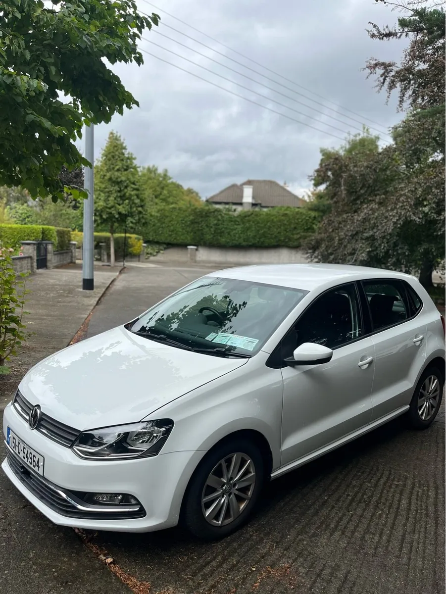 2015 Automatic Volkswagen Polo - Image 2
