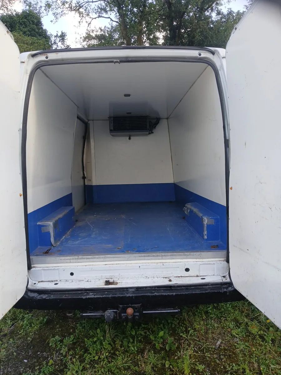 Ford transit 2.4 engine fridge van 2010 - Image 2