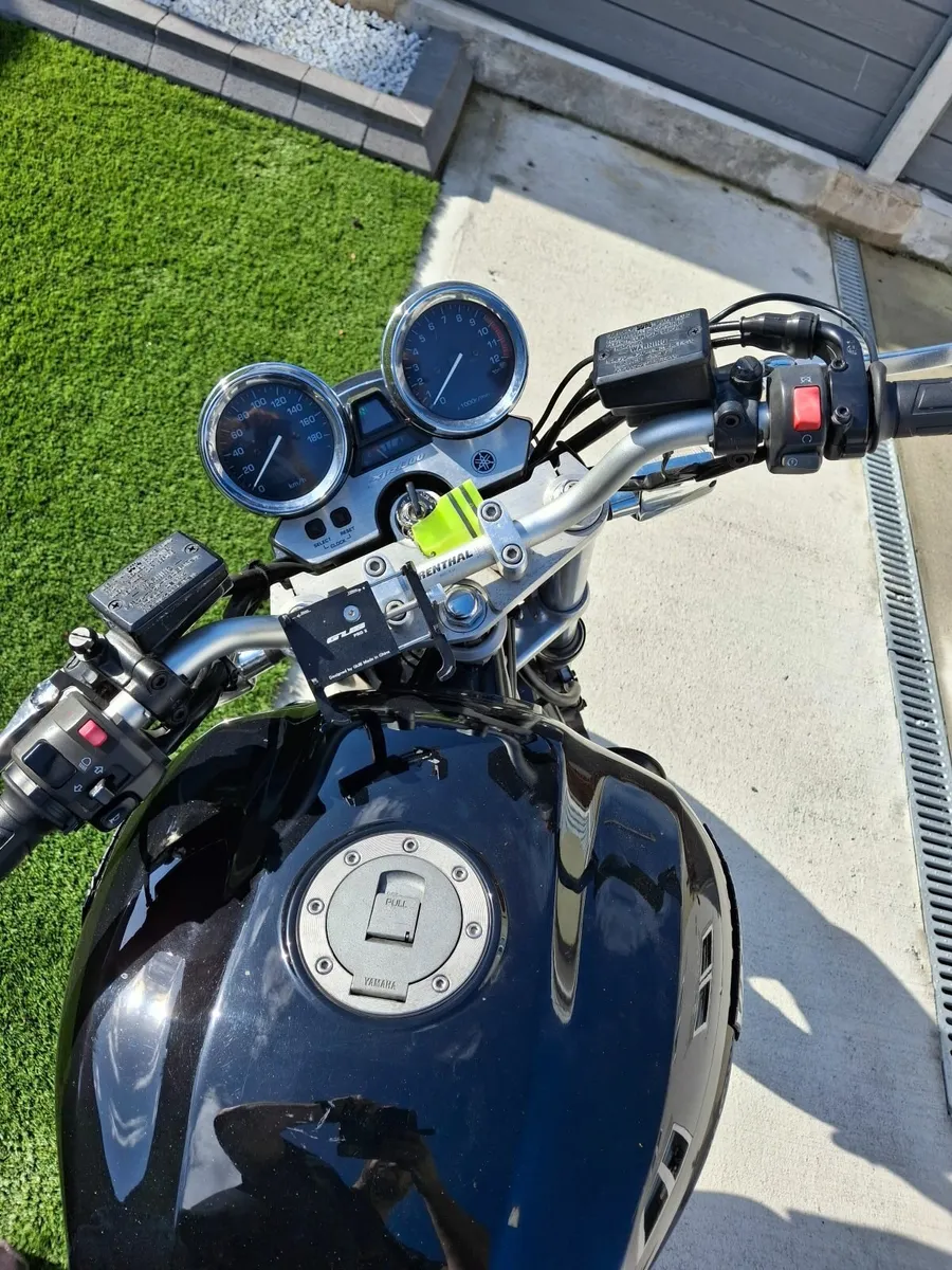 YAMAHA XJR 1300 - Image 4