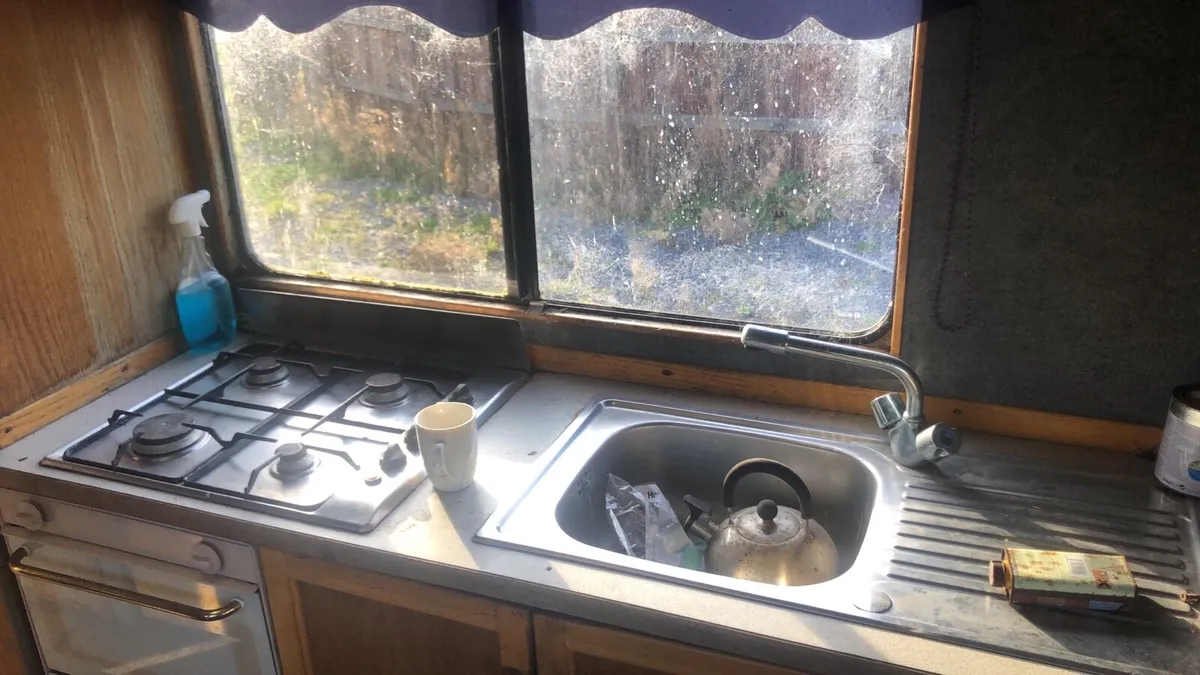 Horsebox - Image 1