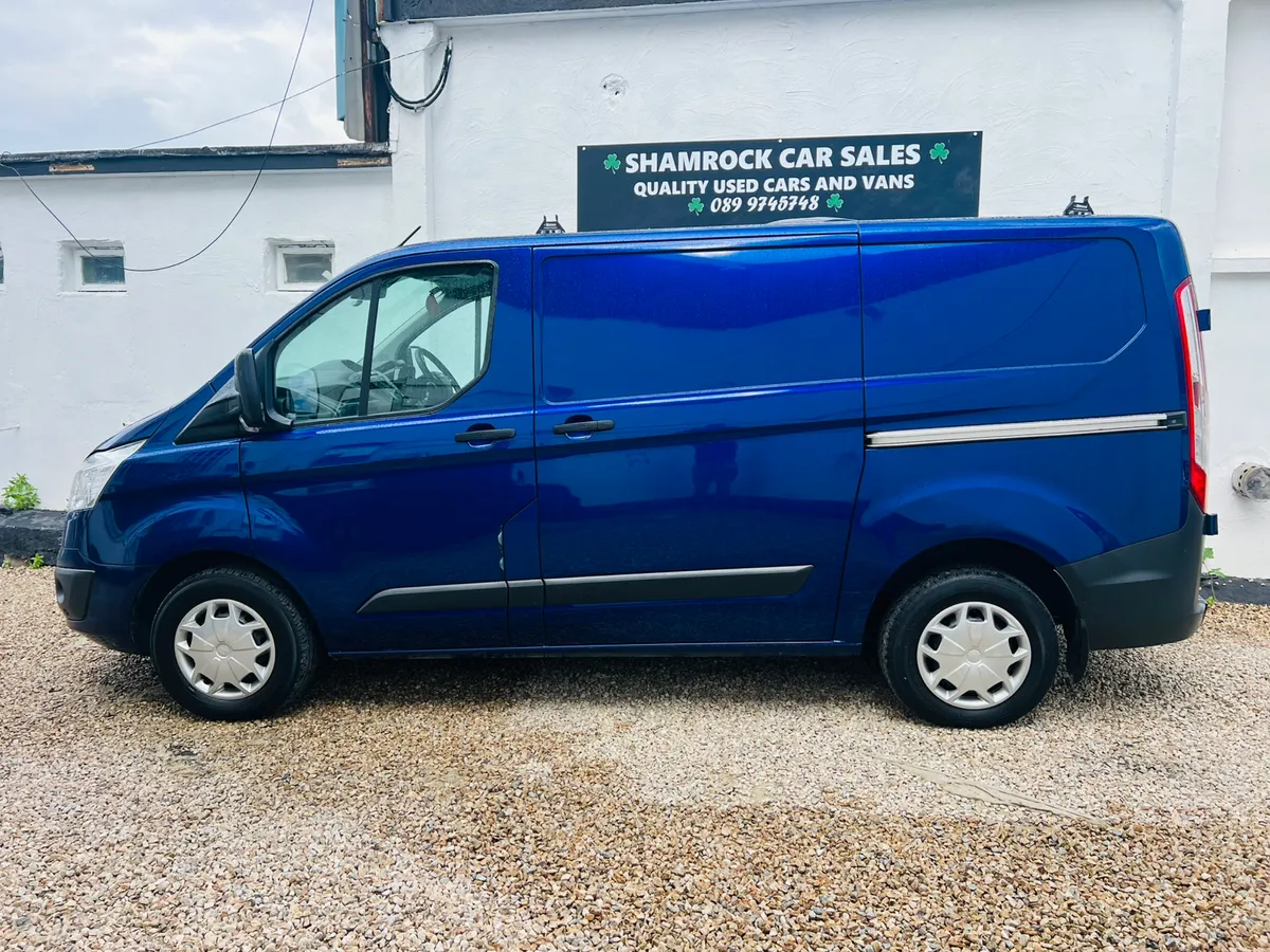 2017 Ford Transit custom 2.0 Tdci Trend* low kms* - Image 2
