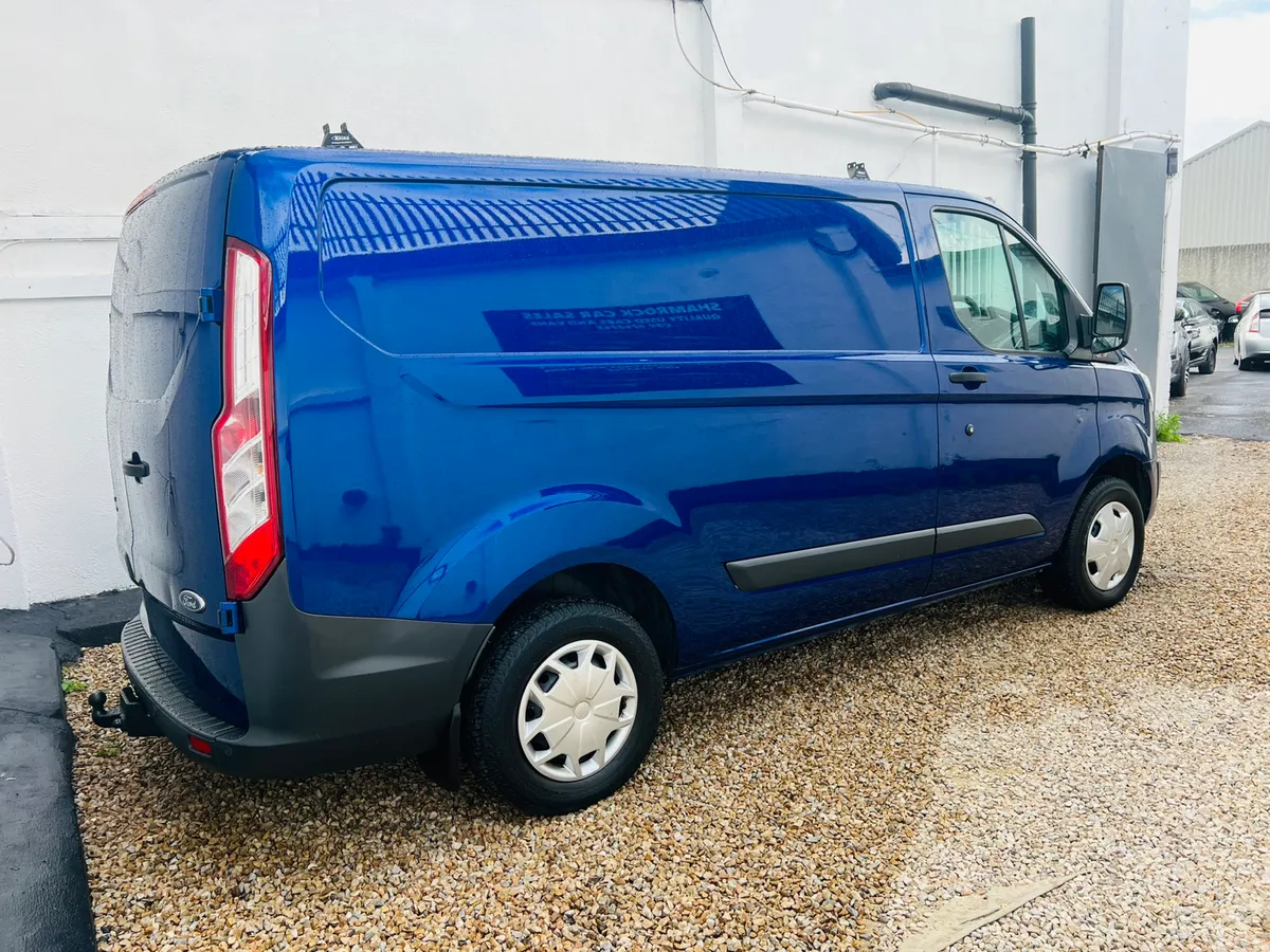 2017 Ford Transit custom 2.0 Tdci Trend* low kms* - Image 4