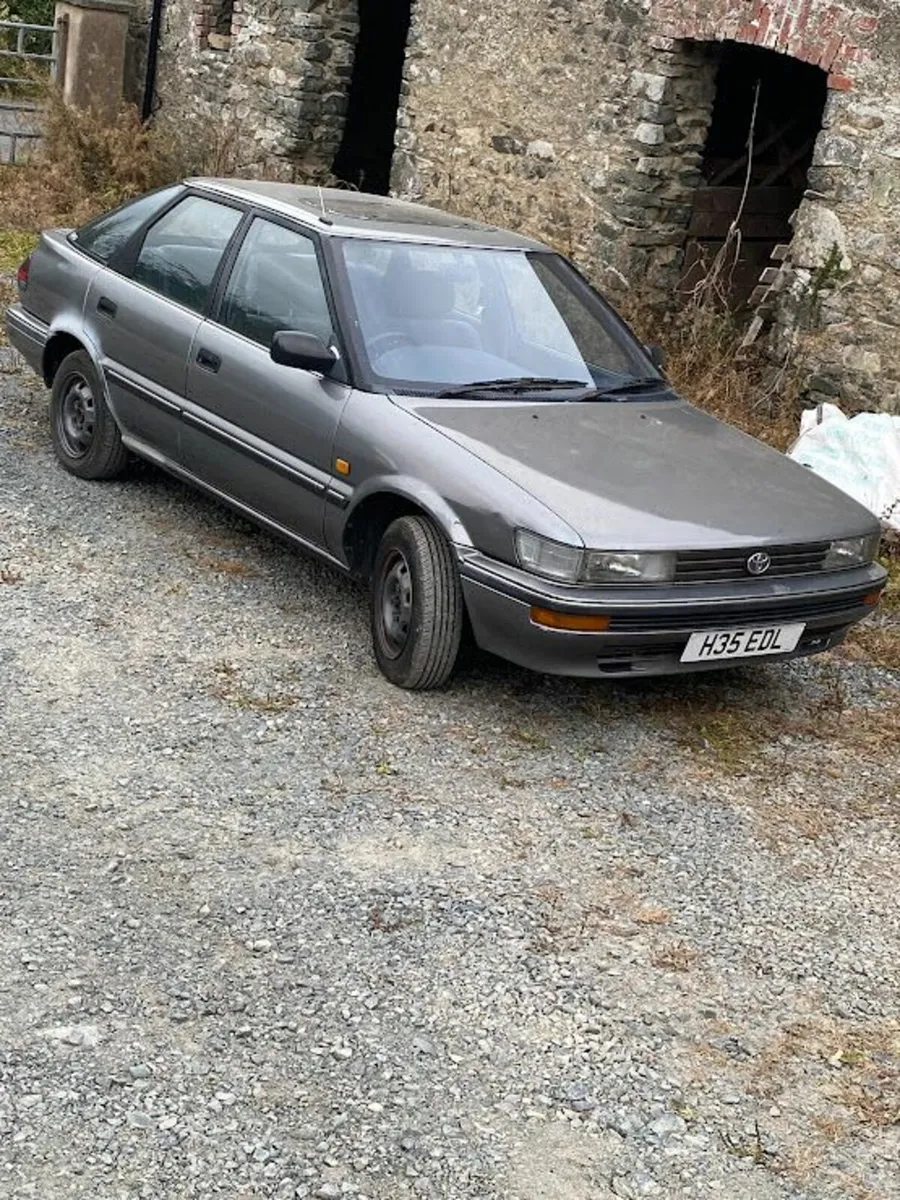 COROLLA - Image 1