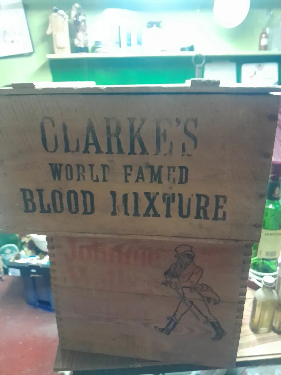 Vintage wooden  box - Image 2