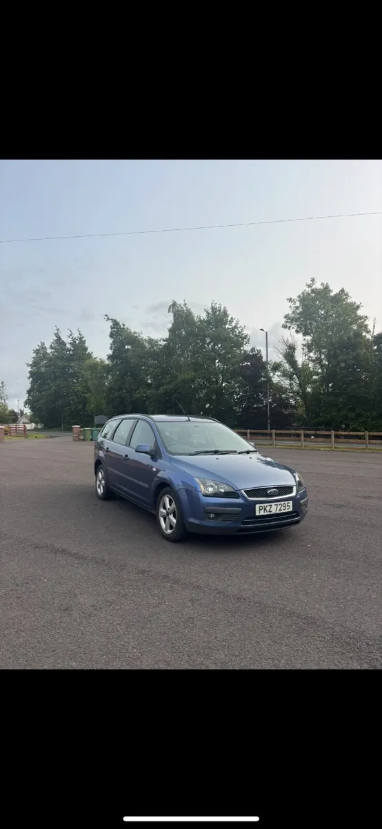 Ford Focus 2006 - Image 2