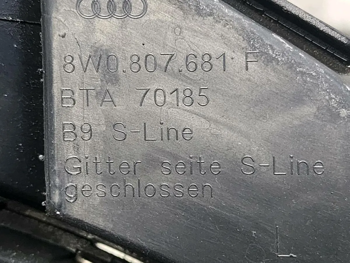 Left Grille Bumper Fog Light For AUDI S line b9 - Image 3
