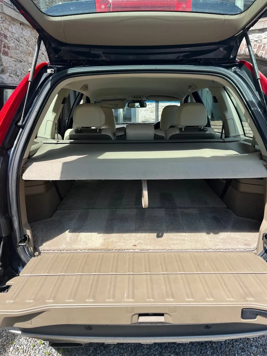 Volvo XC90 2007 - Image 2