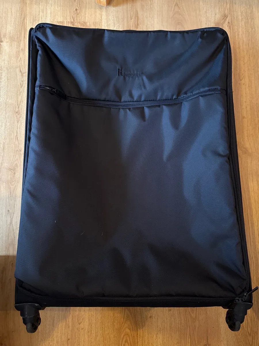 IT Suitcase - Image 1