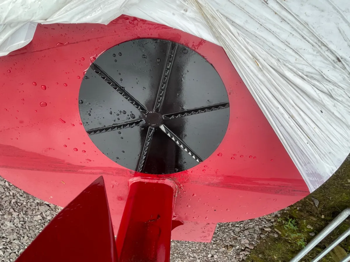 New HAND ENGINEERING log splitters - Image 4