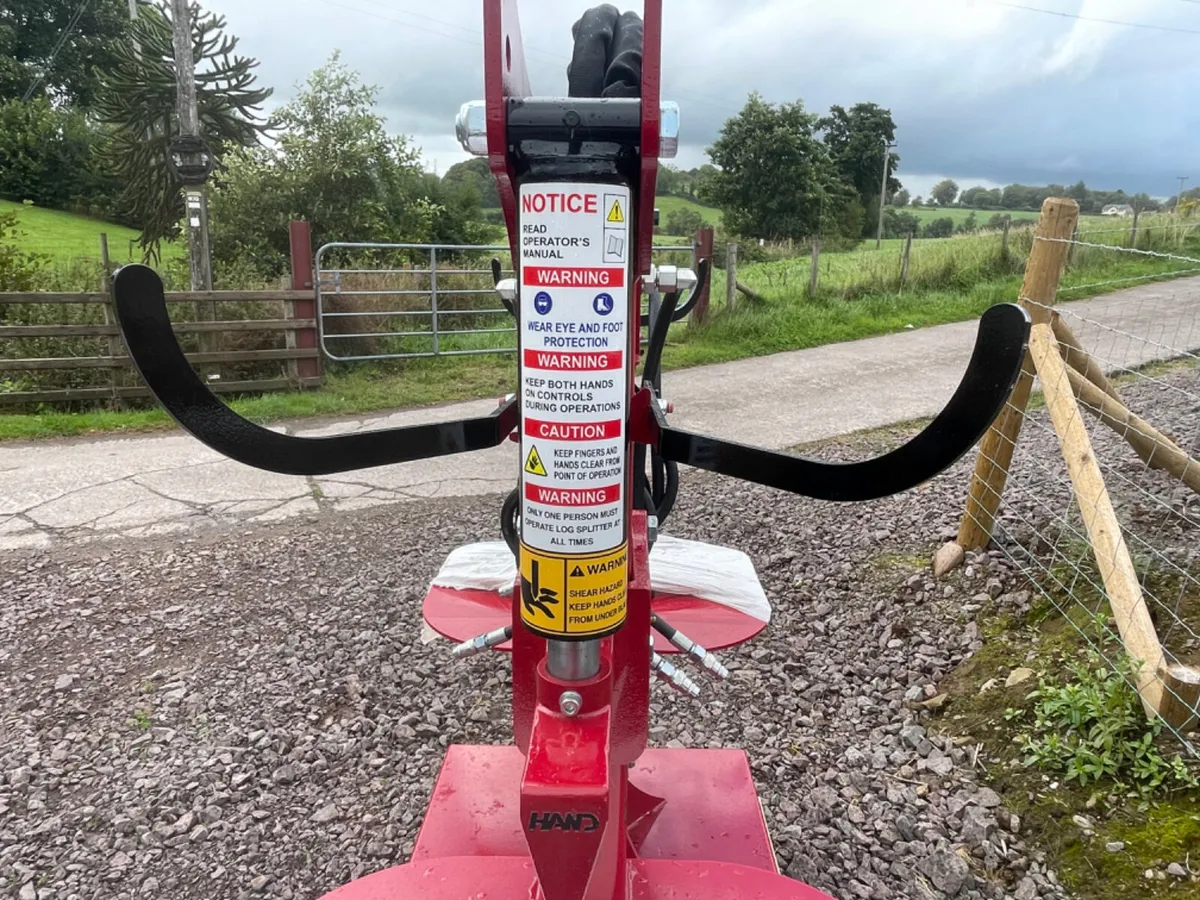 New HAND ENGINEERING log splitters - Image 3