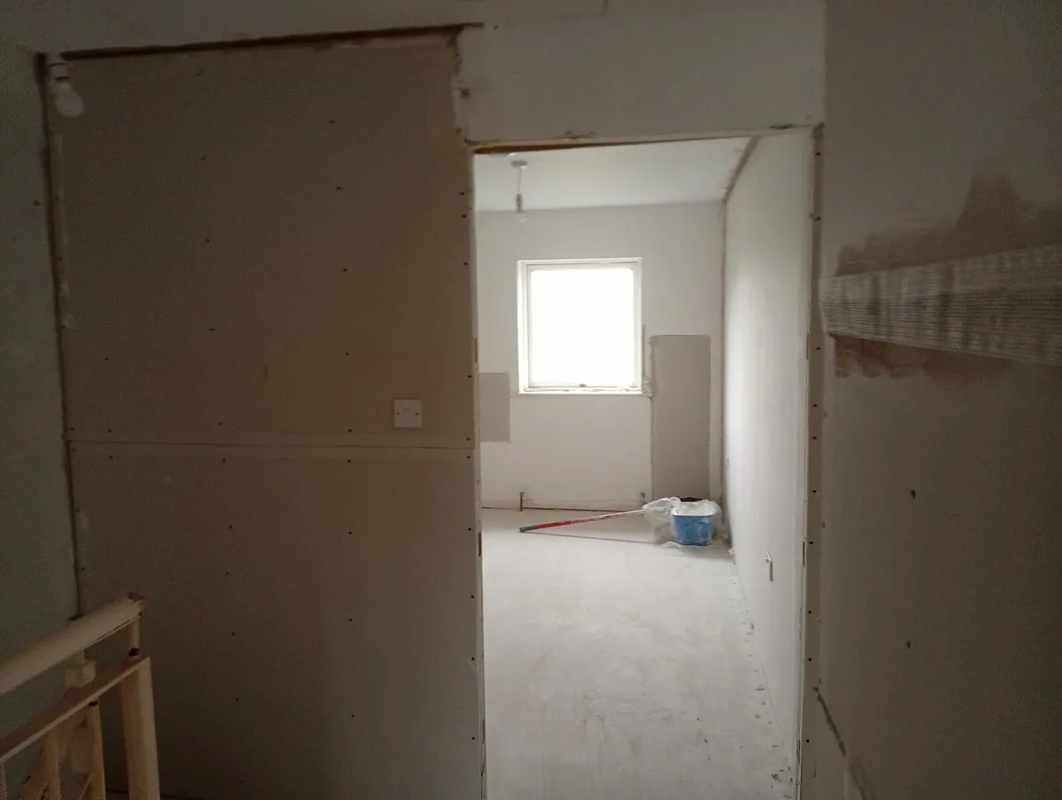 Plasterer, Sand and cement and skim - Image 1