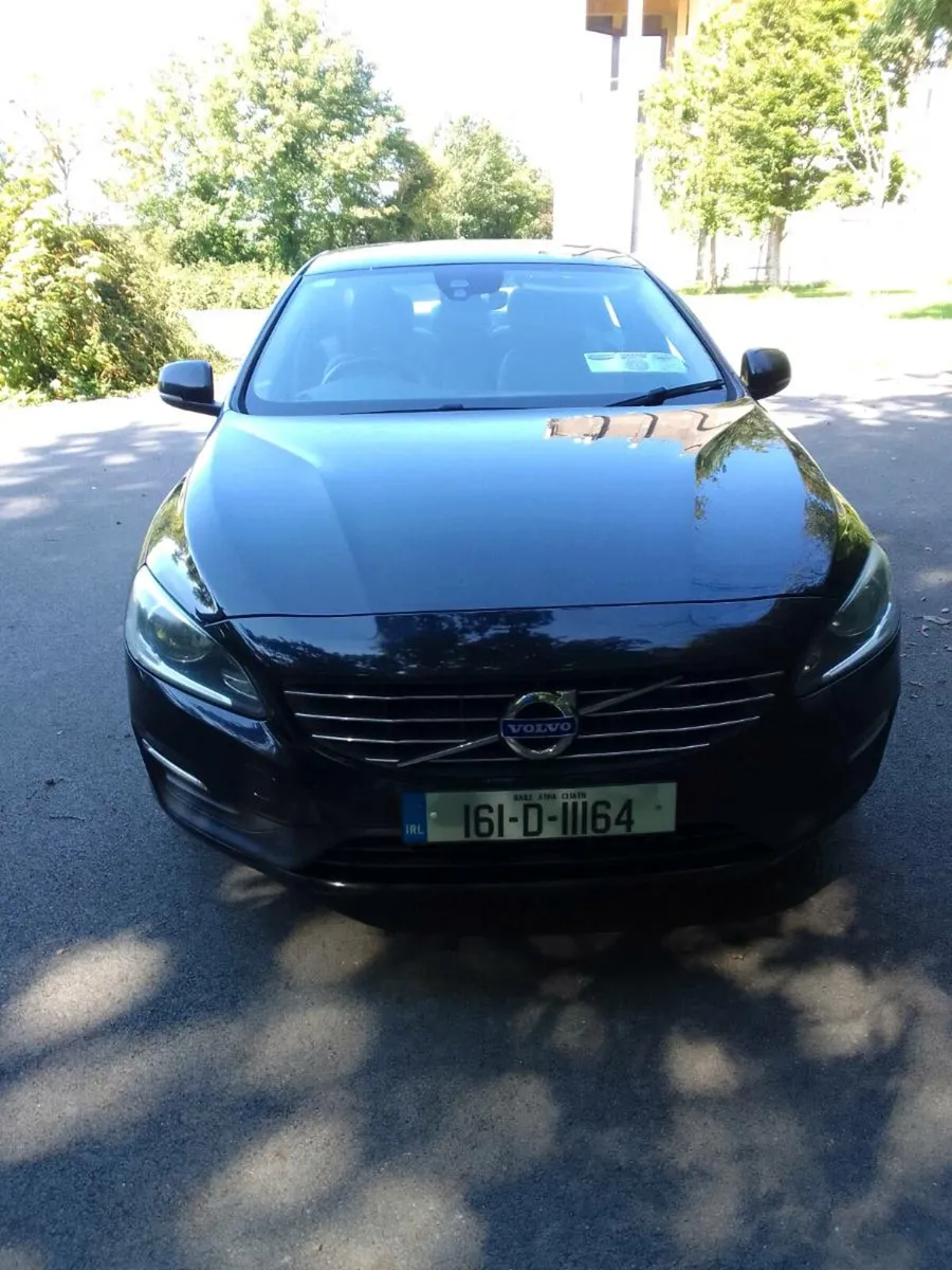 Volvo s60 - Image 1