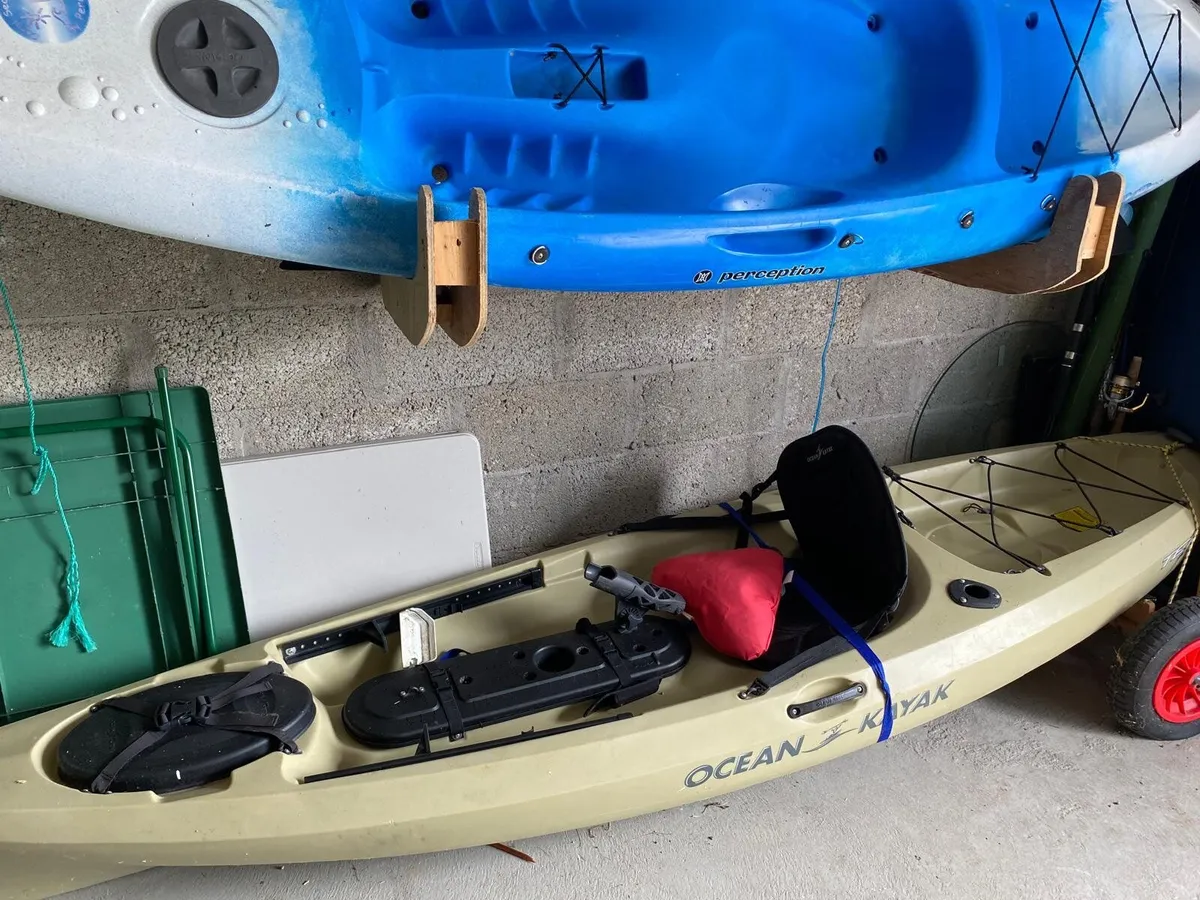 Kayak - Image 2