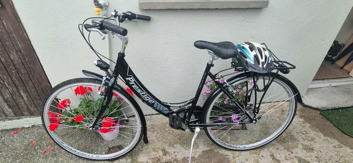 Ladies Prestige classic trekking bike - Image 1