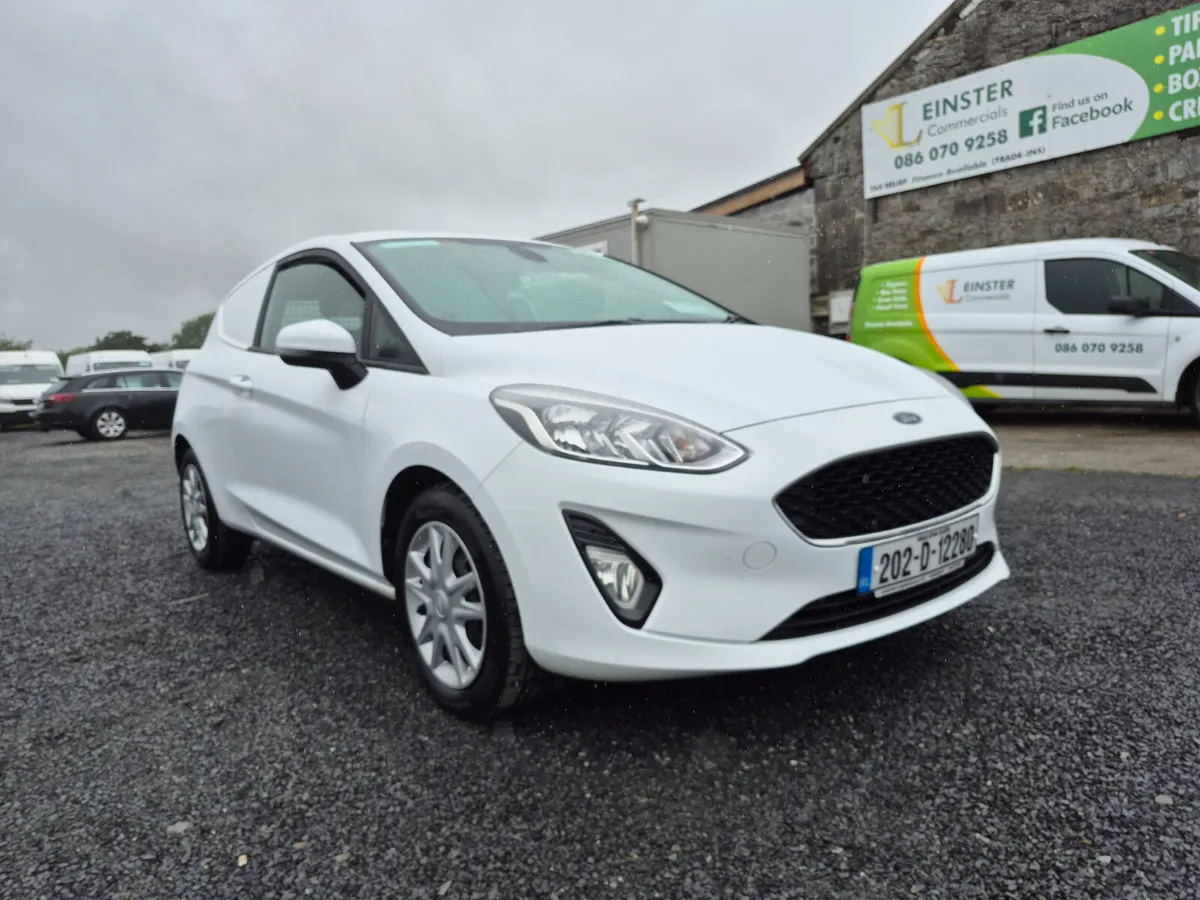 FORD FIESTA TREND INCLUDES VAT - Image 3