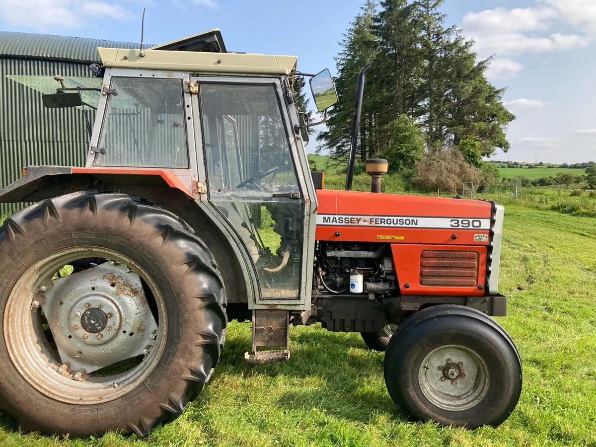MF 390 Tractor - Image 1