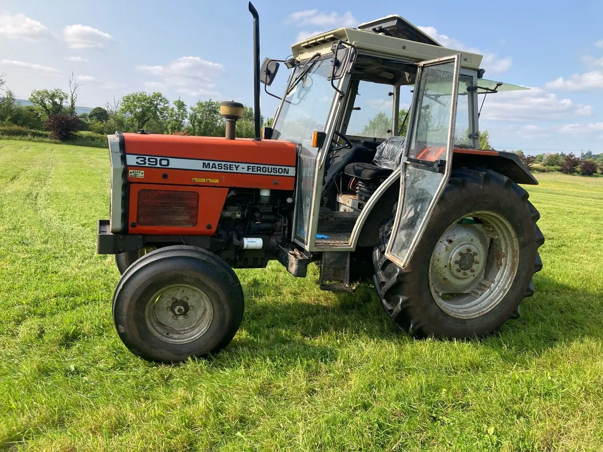 MF 390 Tractor - Image 3